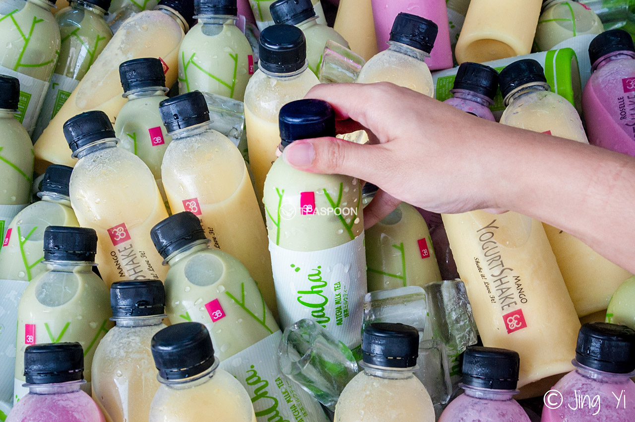 【Don’t Miss This REFRESHING ChaCha「Matcha Milk Tea」at Kuching Fest